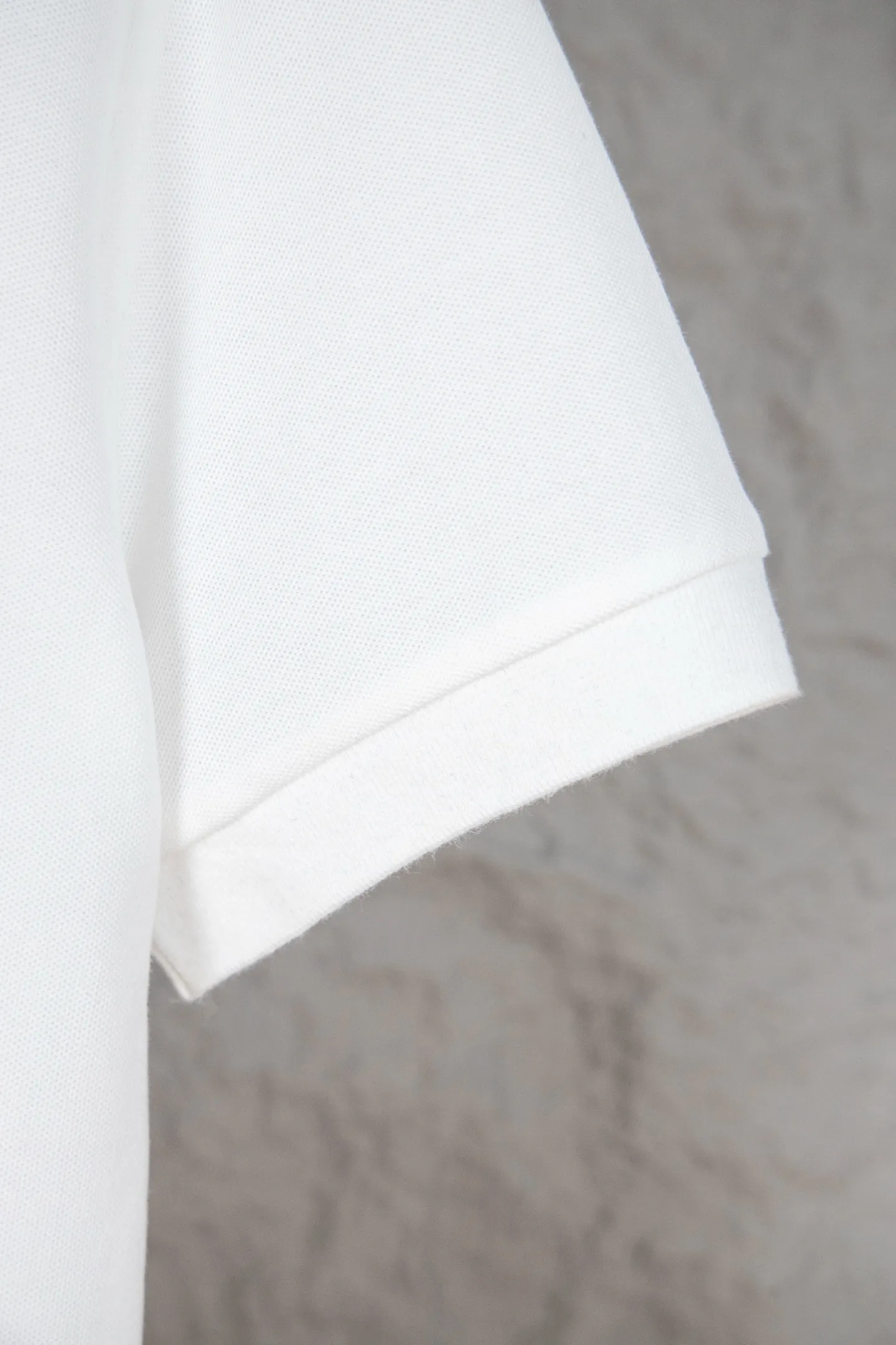 P130 Ralph Lauren/Ralph Lauren men's clothing American retro classic summer polo short-sleeved business casual spring and summer new men's pique cotton short-sleeved shirts There is a small amount left in the original order All fabric accessories are supplied by customers The pique fabric is very comfortable for the upper body in summer, breathable and light, feels delicate, soft and comfortable, skin-friendly, the details and craftsmanship are very good, a must-have for men's wardrobe, the version is simple and elegant, fashionable and casual, the upper body is super handsome. Don't miss it if you like it. Original cotton and linen material, skin-friendly and comfortable, breathable and refreshing The classic embroidered logo is invincible and versatile, suitable for both business and leisure. A complete set of three-label accessories, black, white, navy blue, gray SIZE: S-XL